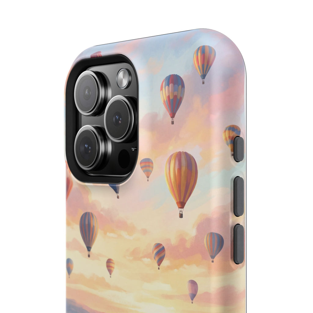 Personalized Golden Retriever Hot Air Balloon Phone Case — Wireless Charging Cover
