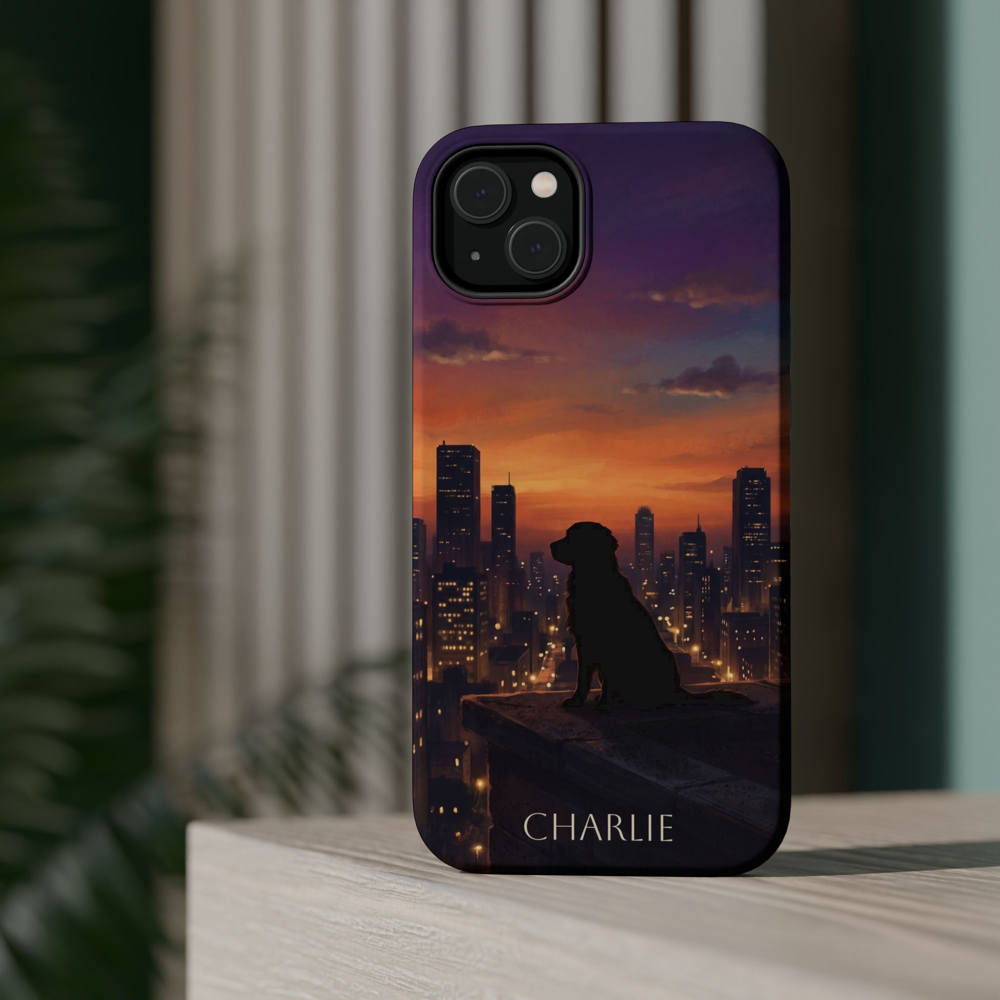 Personalized Golden Retriever City Skyline Phone Case — Wireless Charging Cover