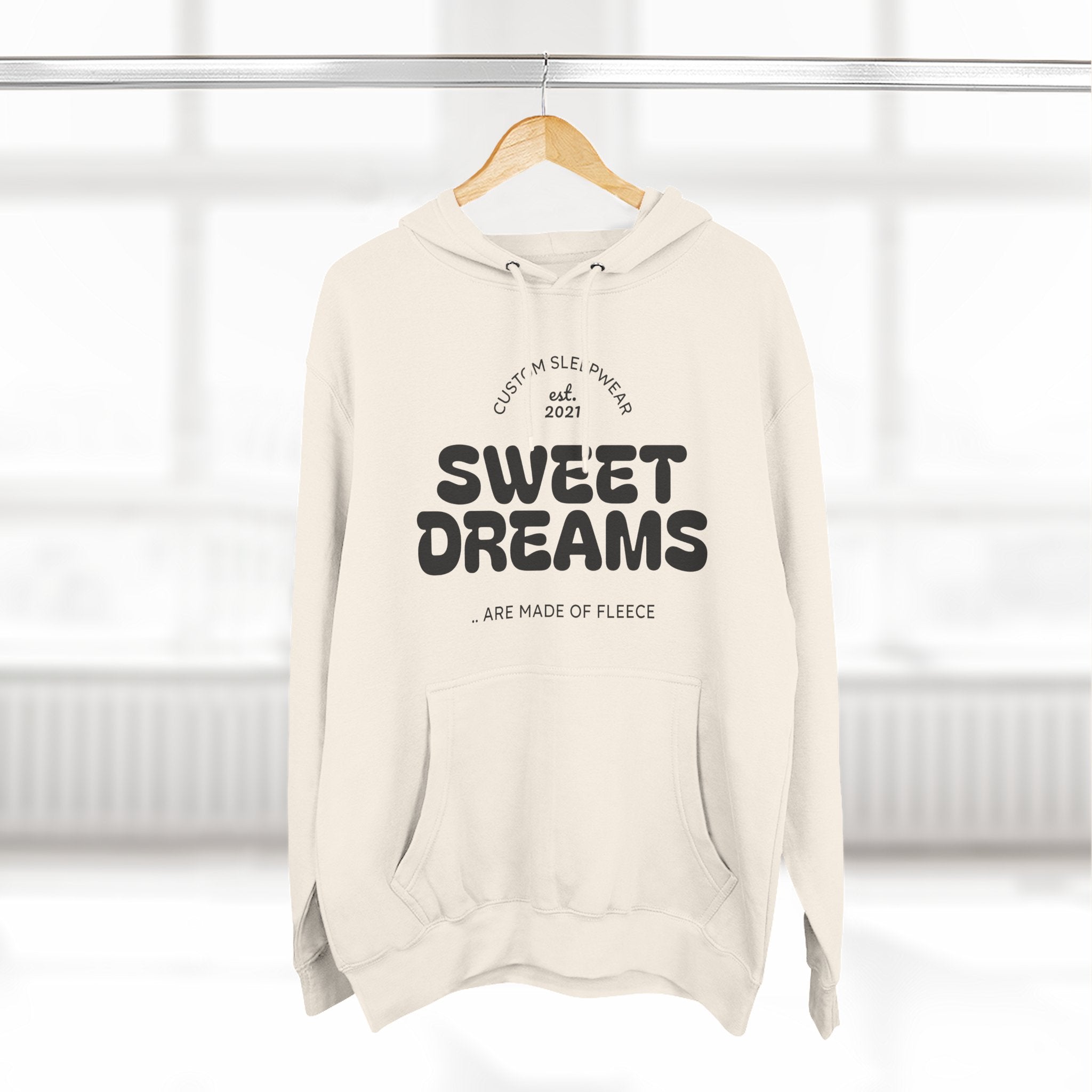 Sweet Dreams Hoodie — Cozy Fleece Pullover with Retro Script