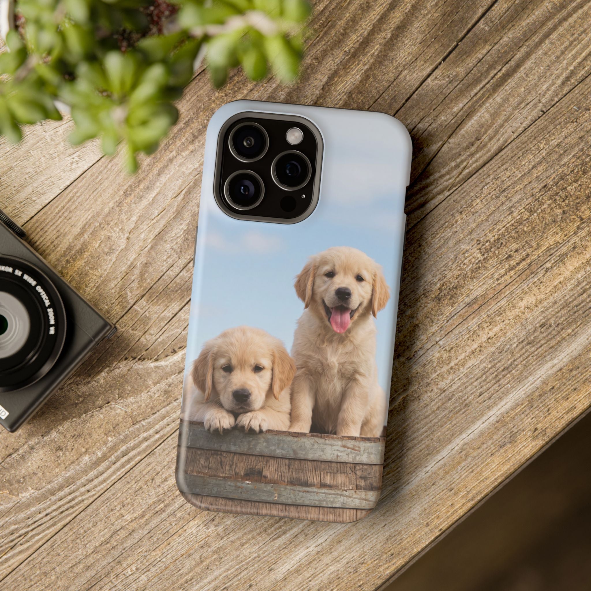 Golden Retriever Puppy Duo Phone Case — Impact-Resistant Wireless Charging Cover