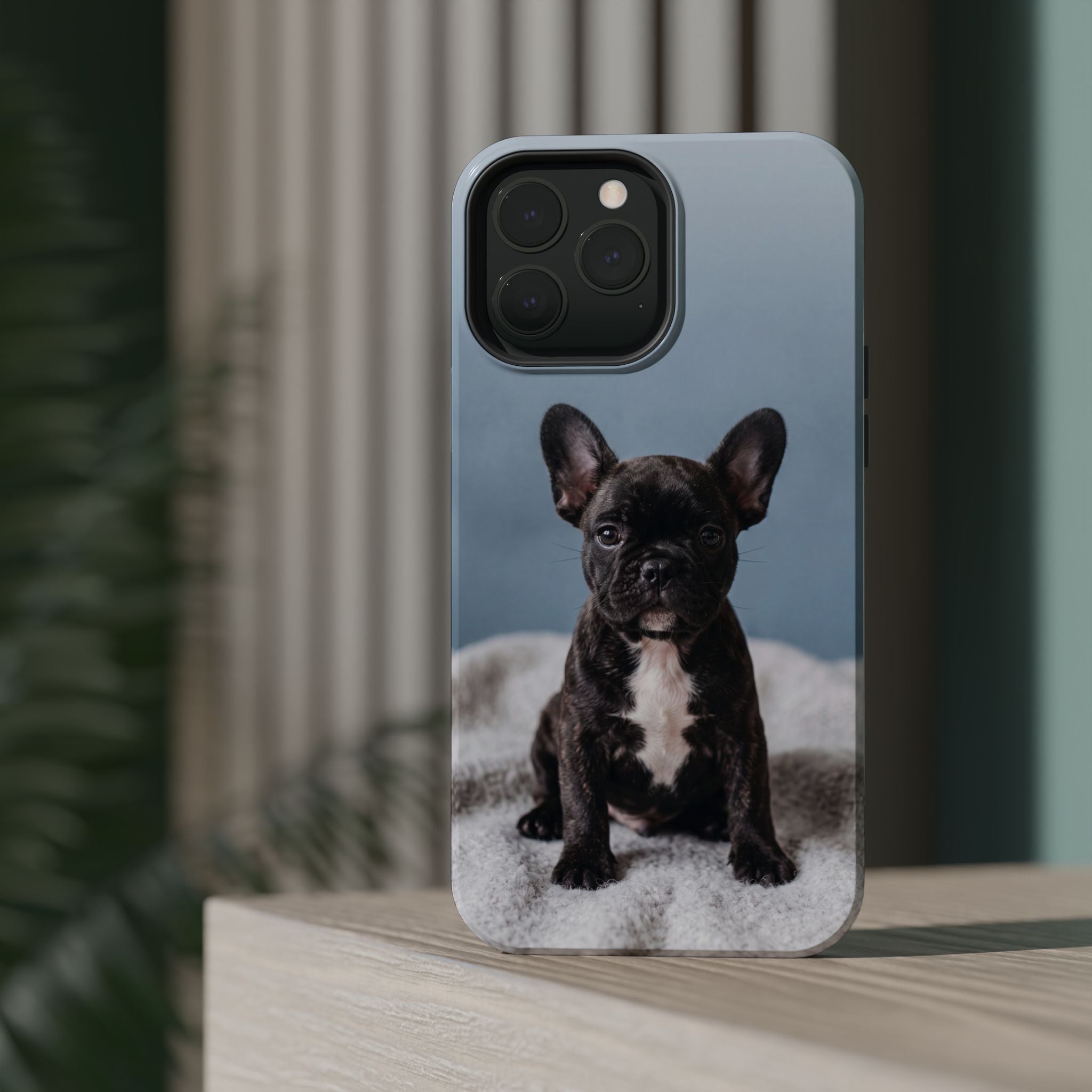 French Bulldog Puppy Phone Case — Impact-Resistant Wireless Charging Cover