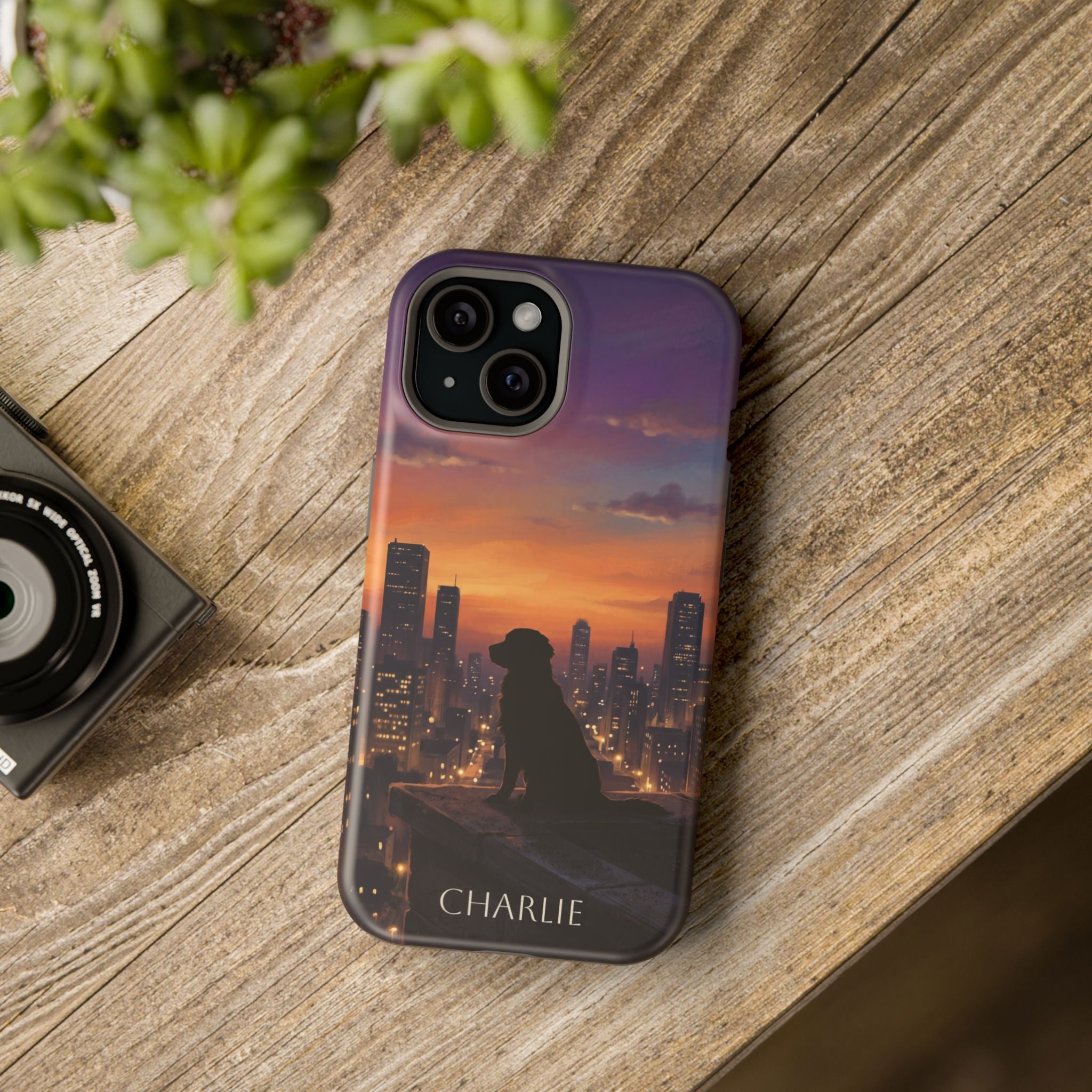 Personalized Golden Retriever City Skyline Phone Case — Wireless Charging Cover