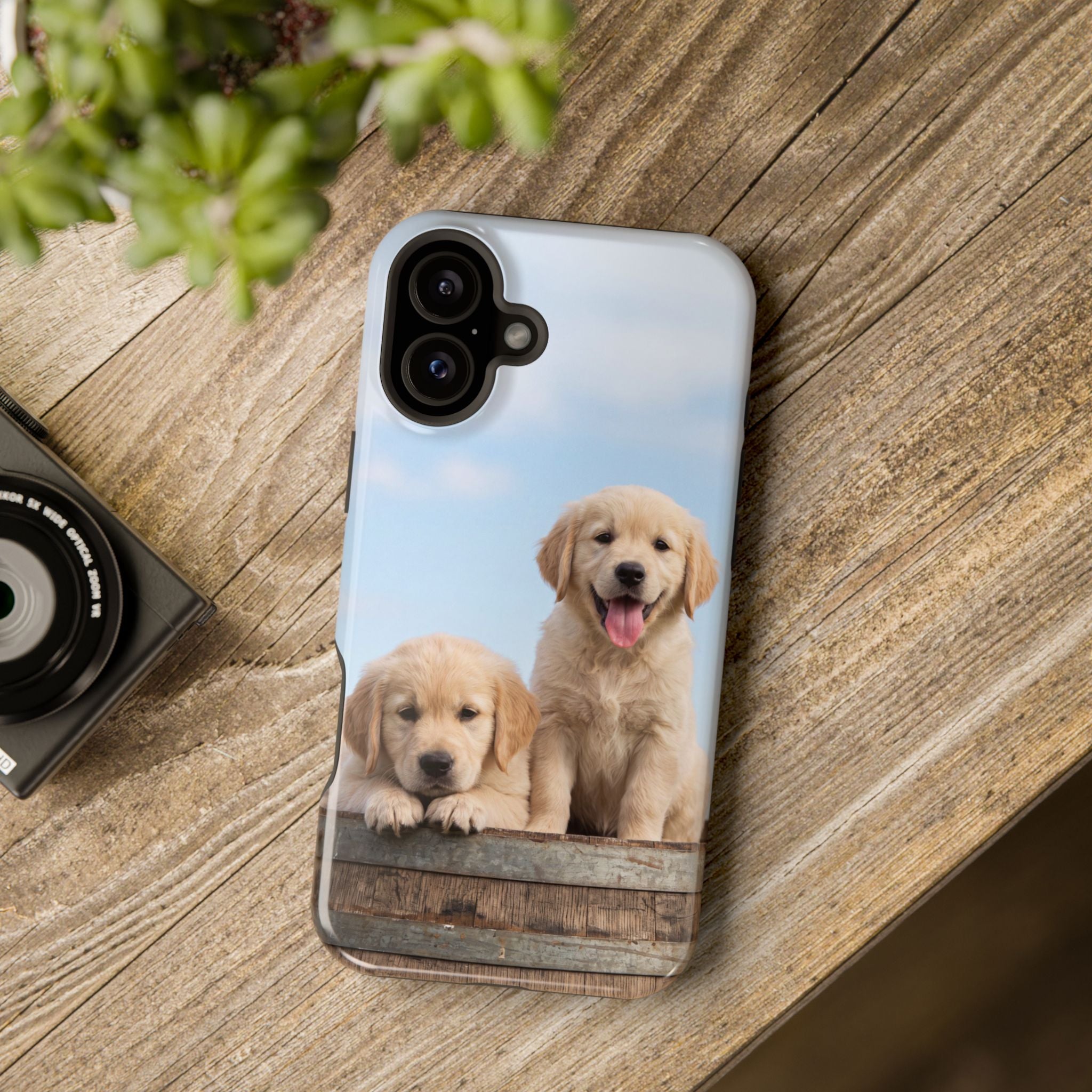 Golden Retriever Puppy Duo Phone Case — Impact-Resistant Wireless Charging Cover