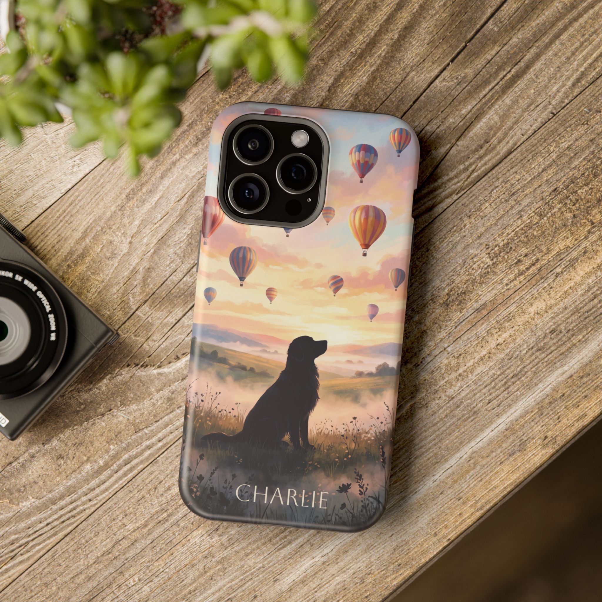 Personalized Golden Retriever Hot Air Balloon Phone Case — Wireless Charging Cover