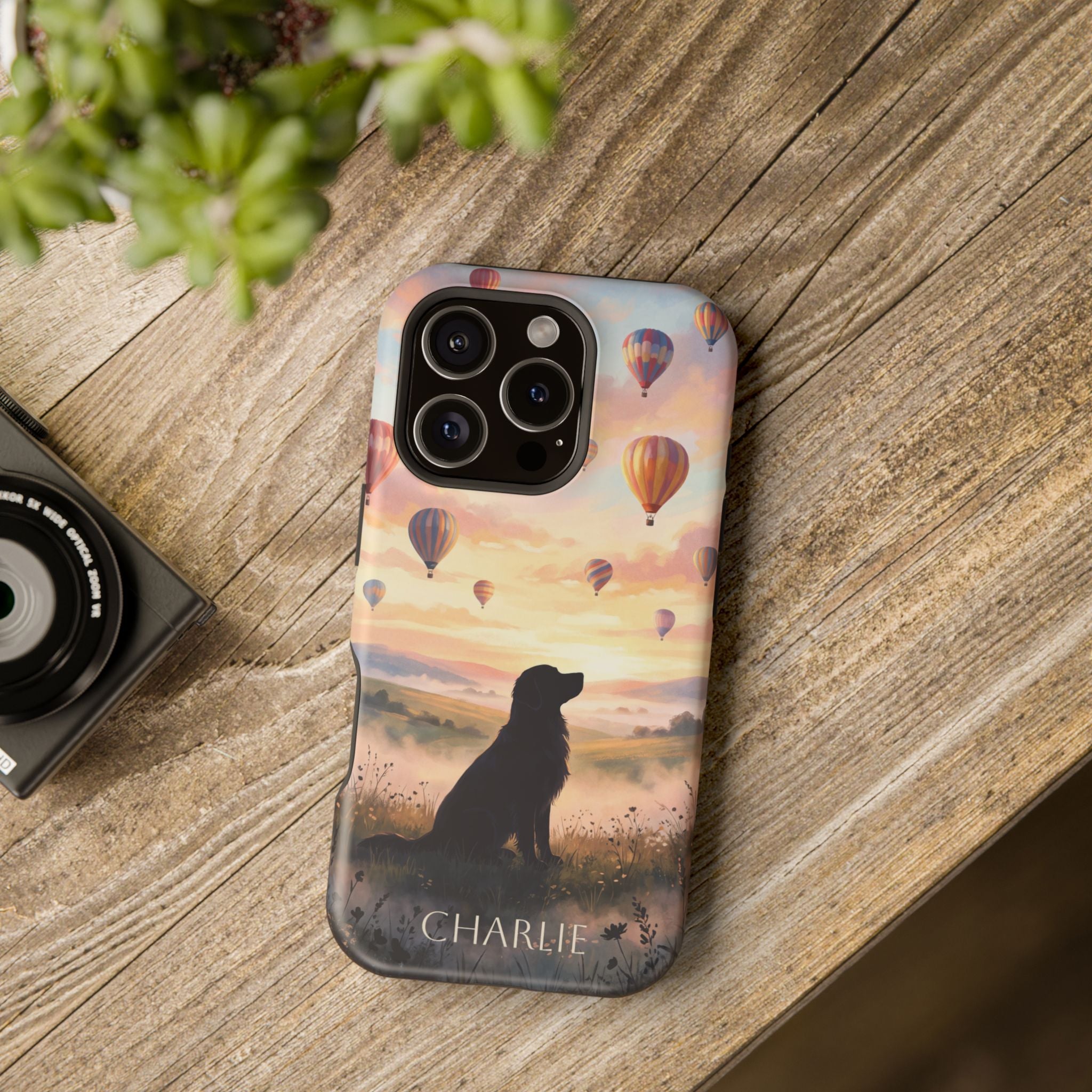 Personalized Golden Retriever Hot Air Balloon Phone Case — Wireless Charging Cover
