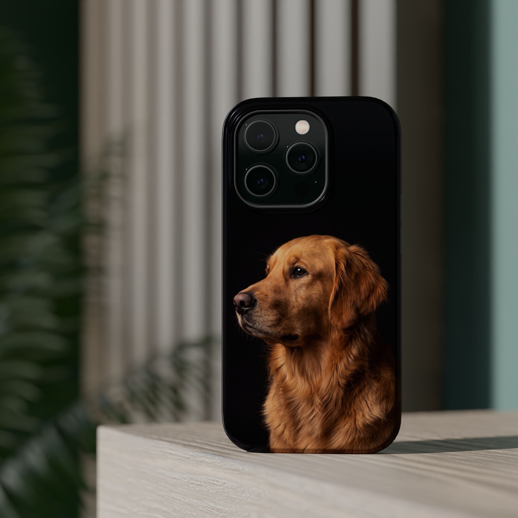 Golden Retriever Portrait Phone Case — Impact-Resistant Wireless Charging Cover