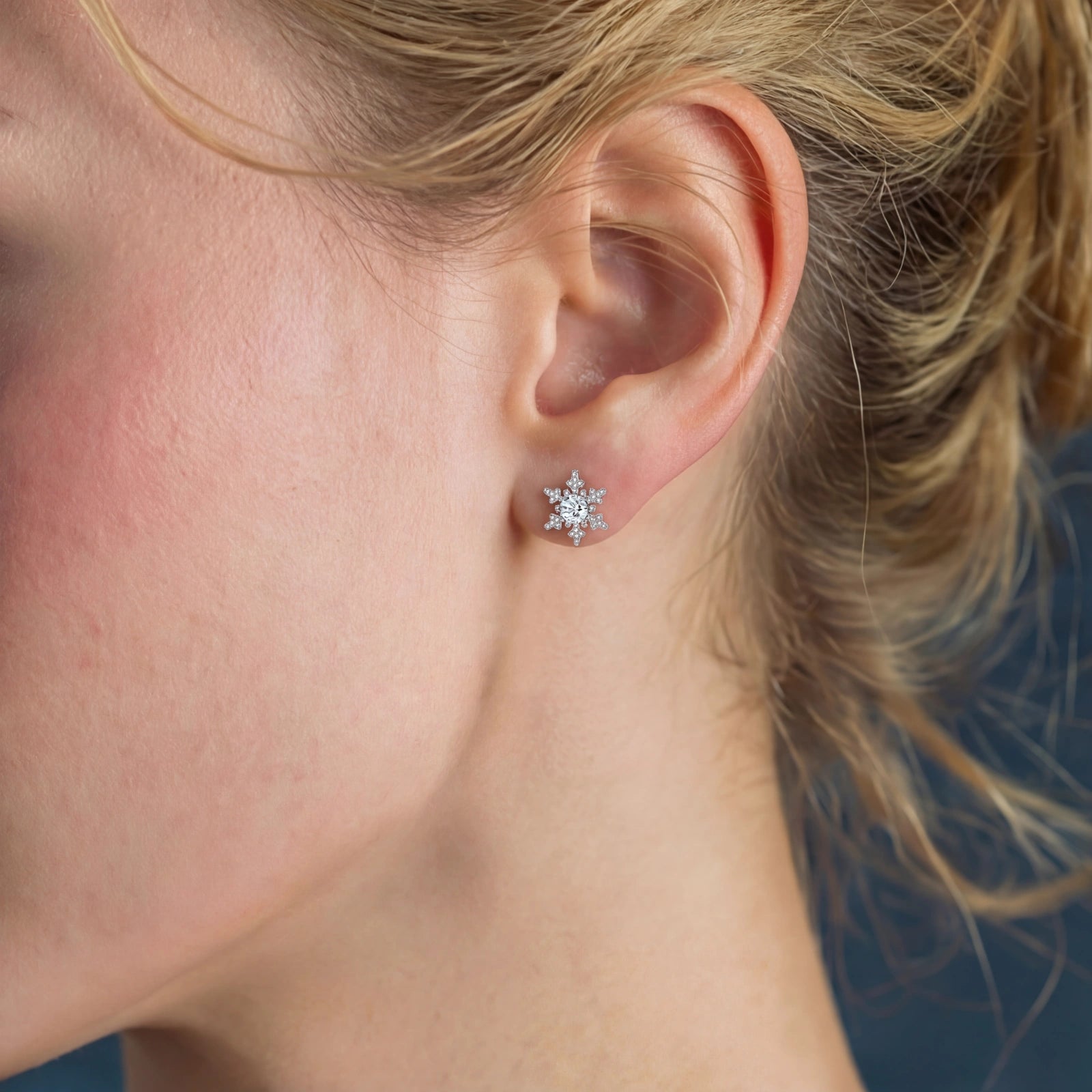 Winter Spark Stud Earrings