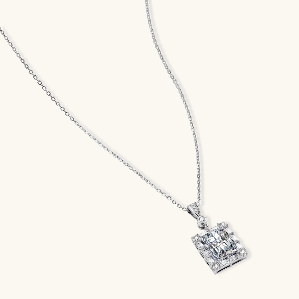 Geometric Luxe Pendant Necklace