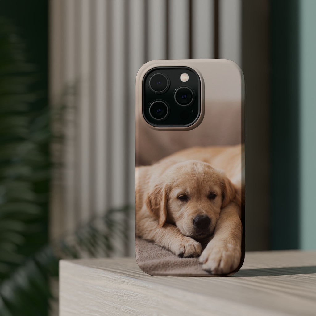 Golden Retriever Puppy Phone Case — Impact-Resistant Wireless Charging Cover