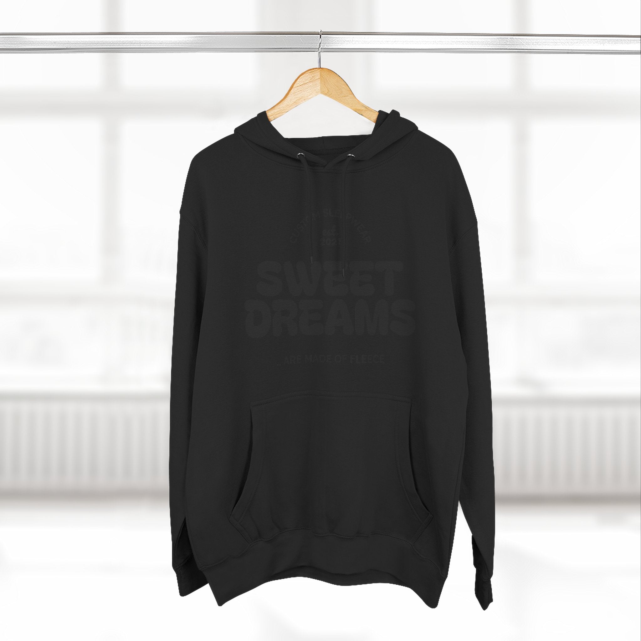 Sweet Dreams Hoodie — Cozy Fleece Pullover with Retro Script