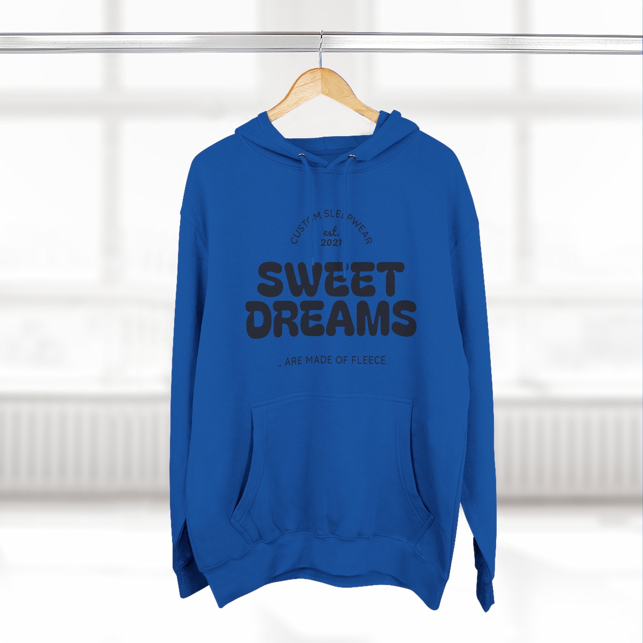 Sweet Dreams Hoodie — Cozy Fleece Pullover with Retro Script