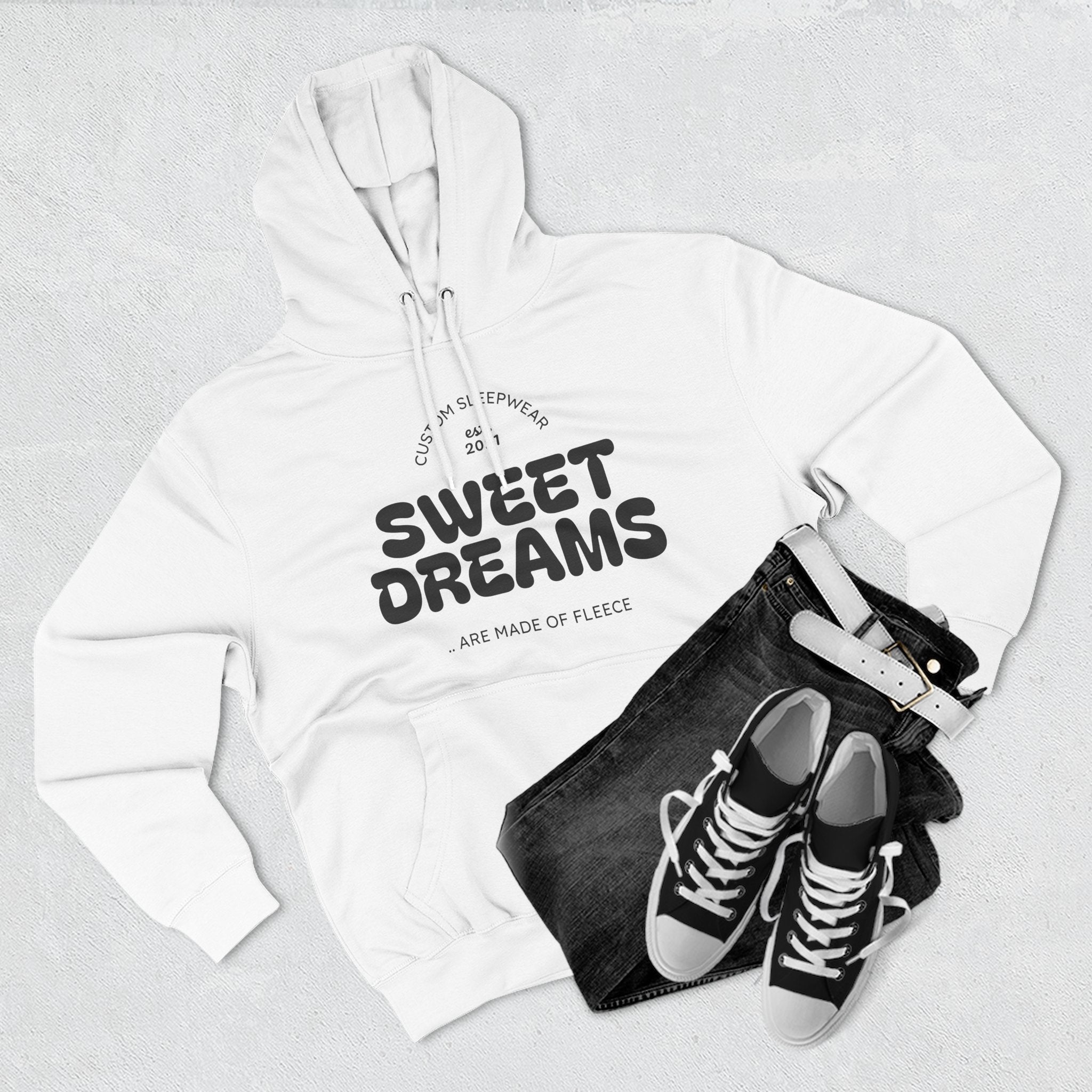 Sweet Dreams Hoodie — Cozy Fleece Pullover with Retro Script