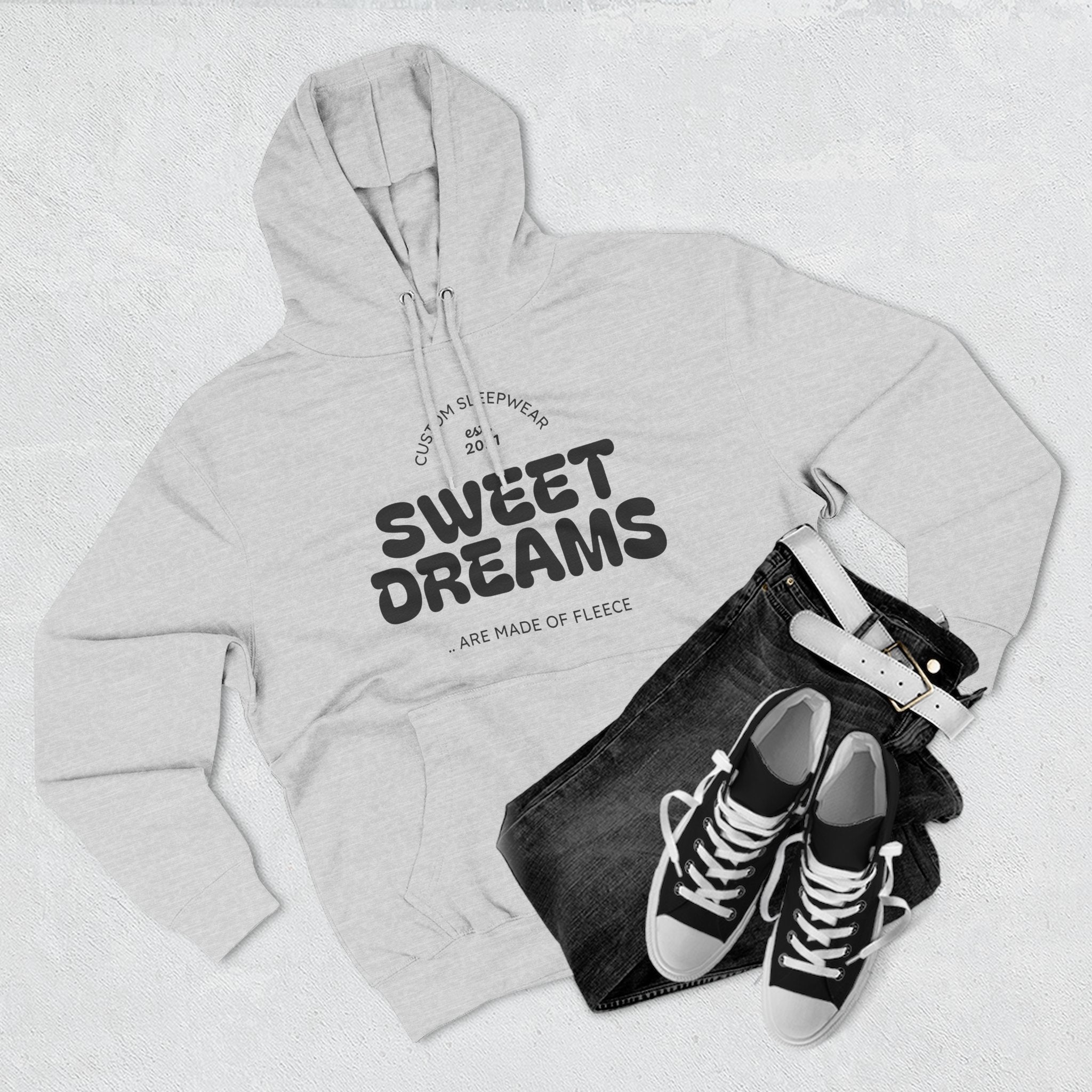 Sweet Dreams Hoodie — Cozy Fleece Pullover with Retro Script