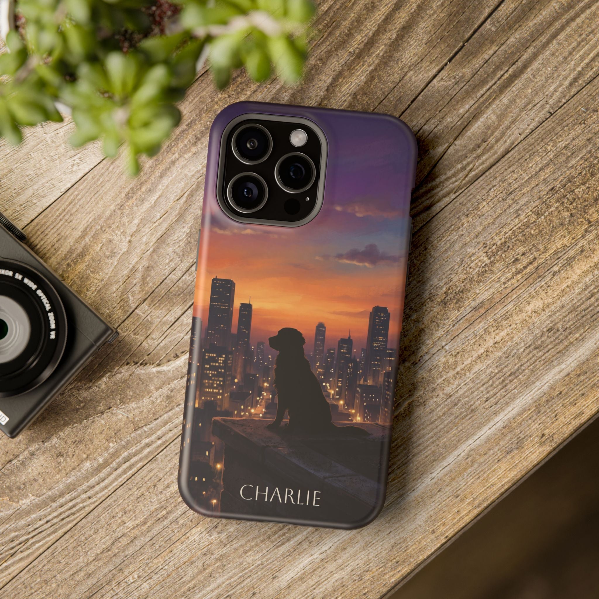 Personalized Golden Retriever City Skyline Phone Case — Wireless Charging Cover