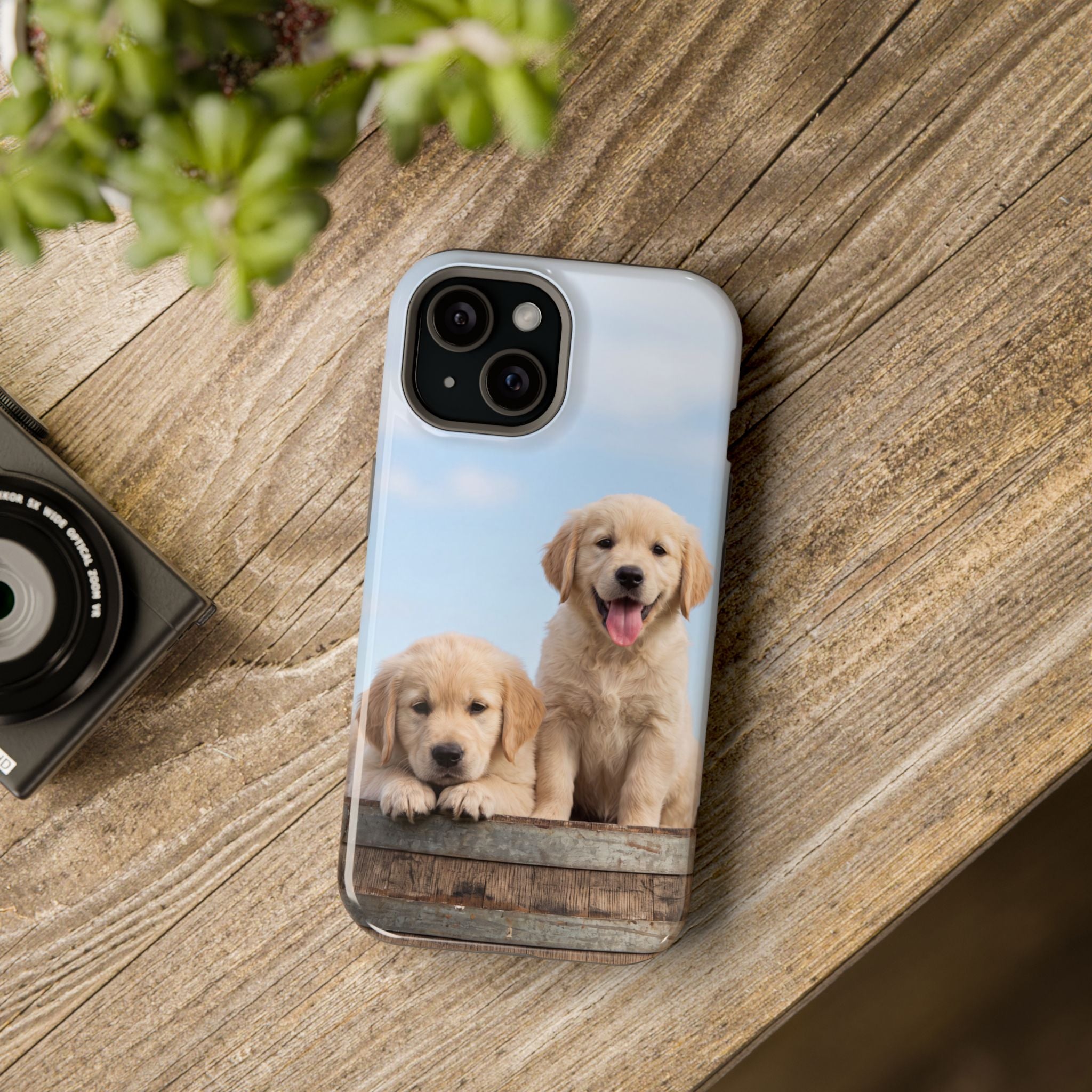 Golden Retriever Puppy Duo Phone Case — Impact-Resistant Wireless Charging Cover
