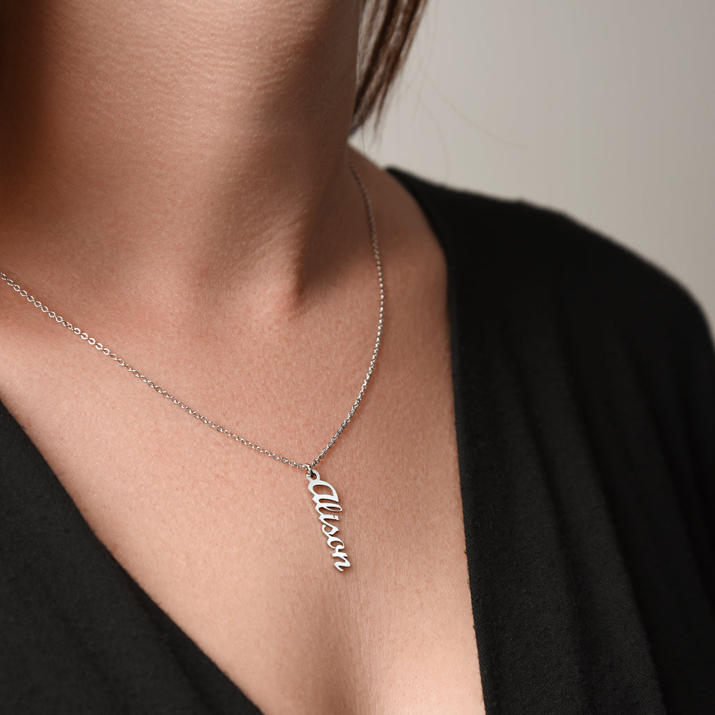 Personalized Vertical Name Necklace – Custom Cursive Nameplate Pendant
