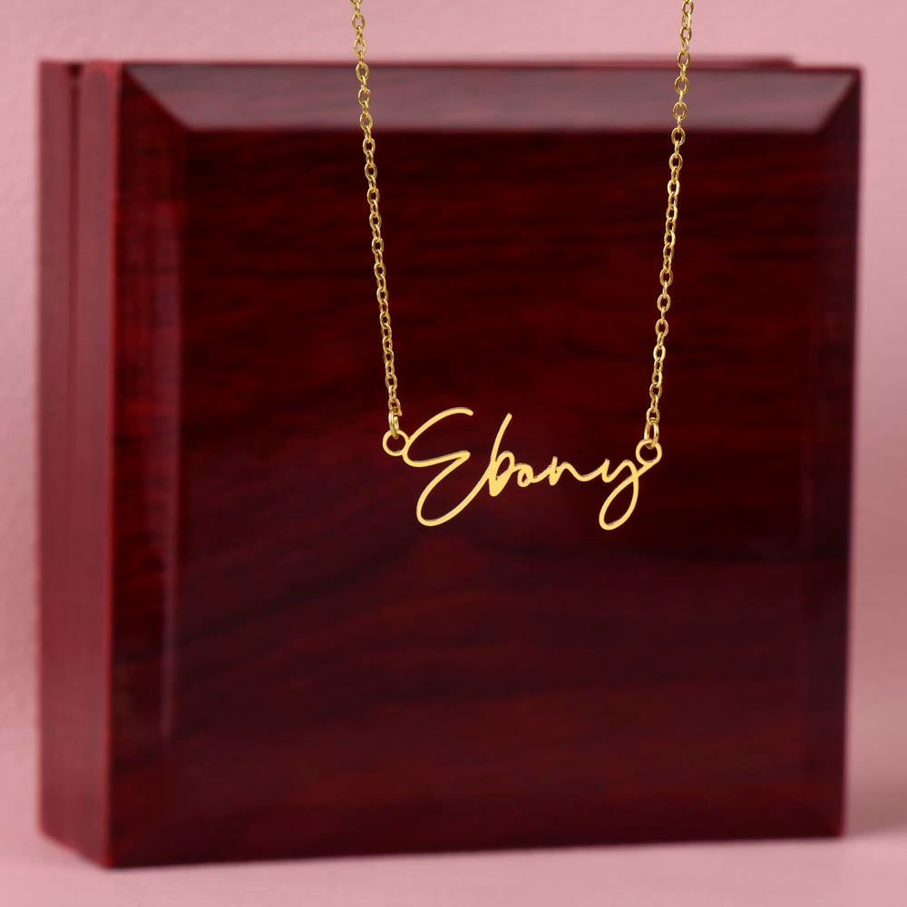 Signature Style Name Necklace – Personalized Custom Nameplate Pendant