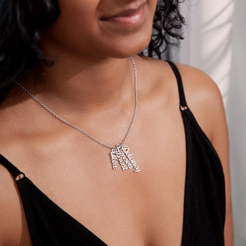 Custom Vertical Family Necklace – Personalized Name Pendant